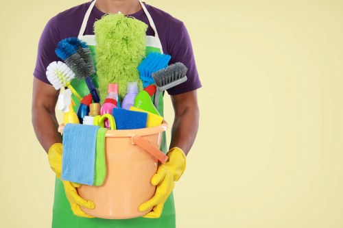 Detailed office cleaning routine for desks, floors, and shared spaces