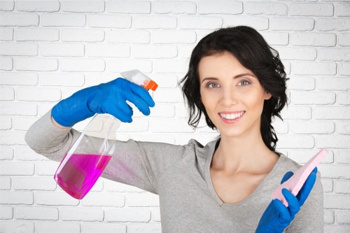Deep cleaning kitchen surfaces during tenancy cleaning